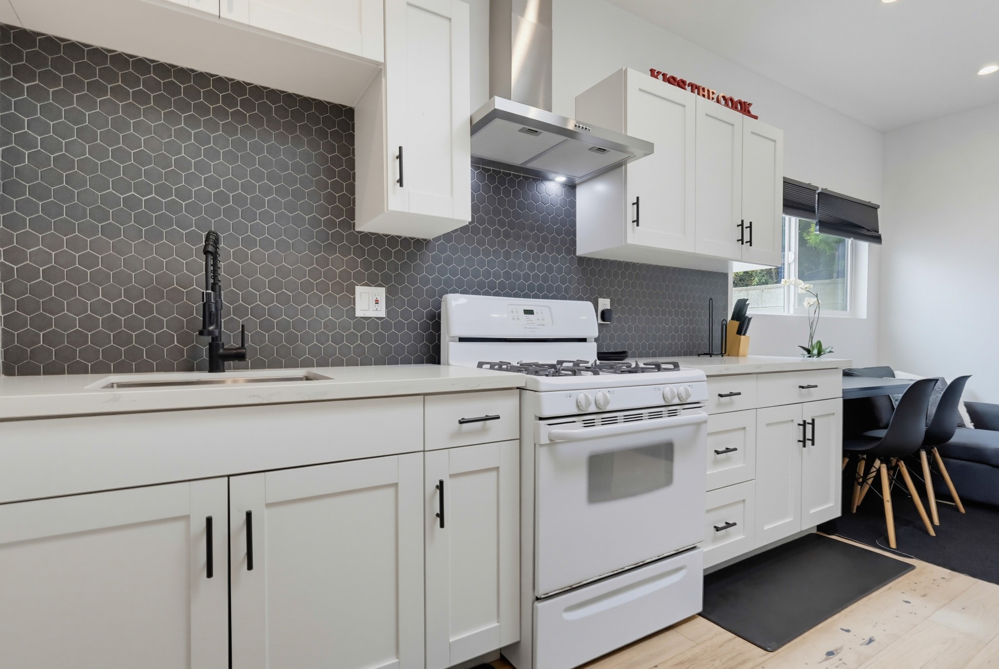 Virtual tour photo 86 of 94 for 2022 W 77th St