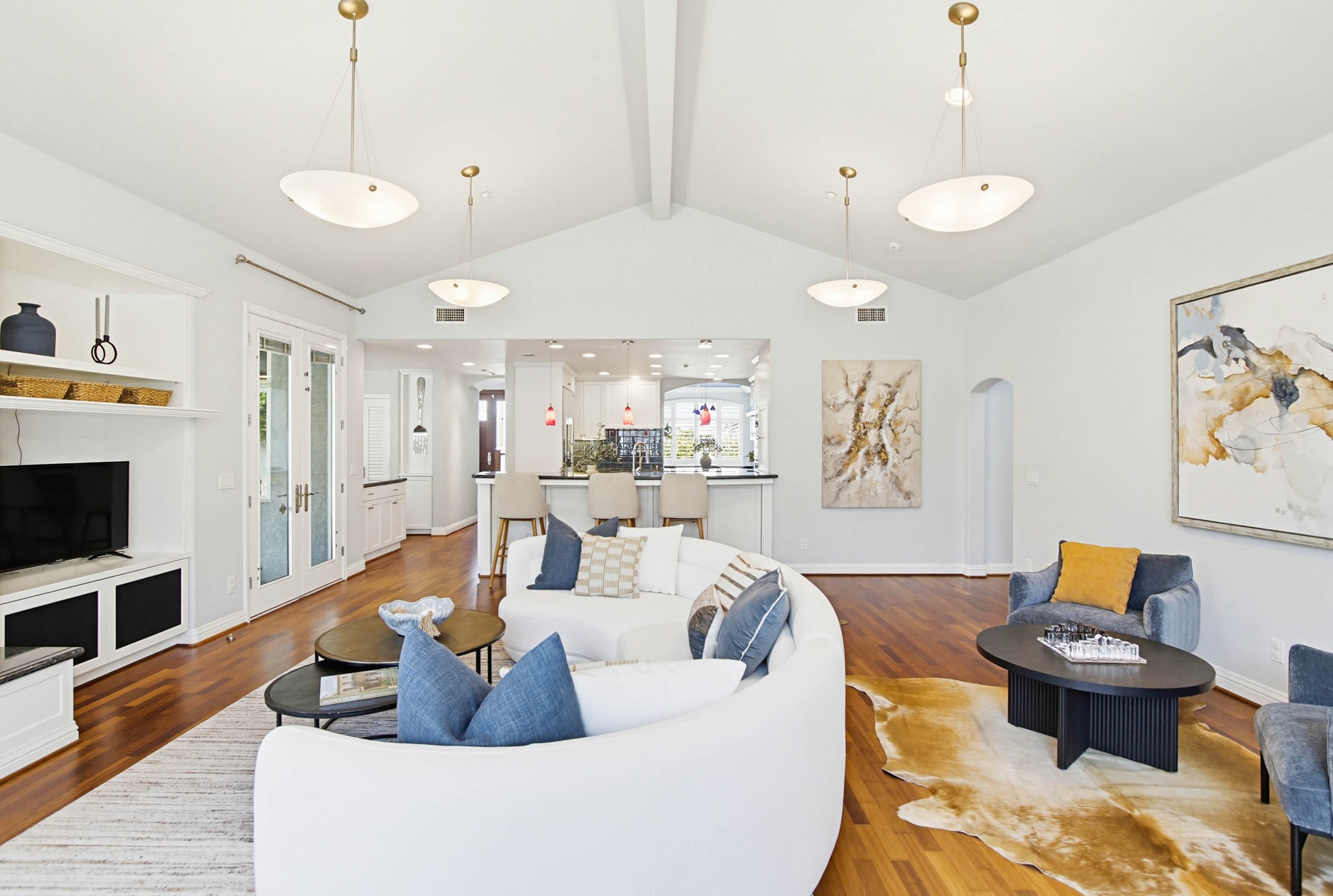 Virtual tour photo 12 of 164 for 2025 Frankfort St