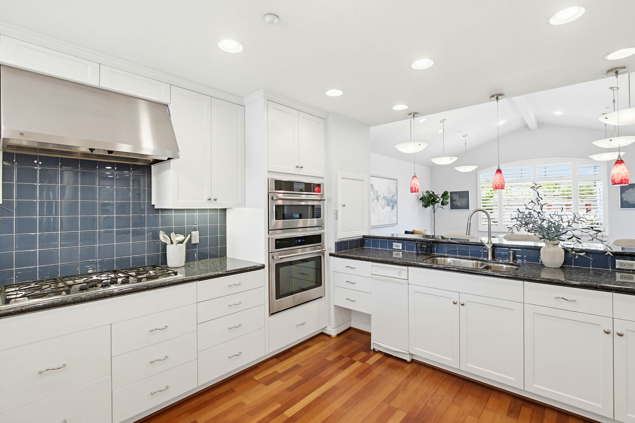 Virtual tour photo 24 of 164 for 2025 Frankfort St