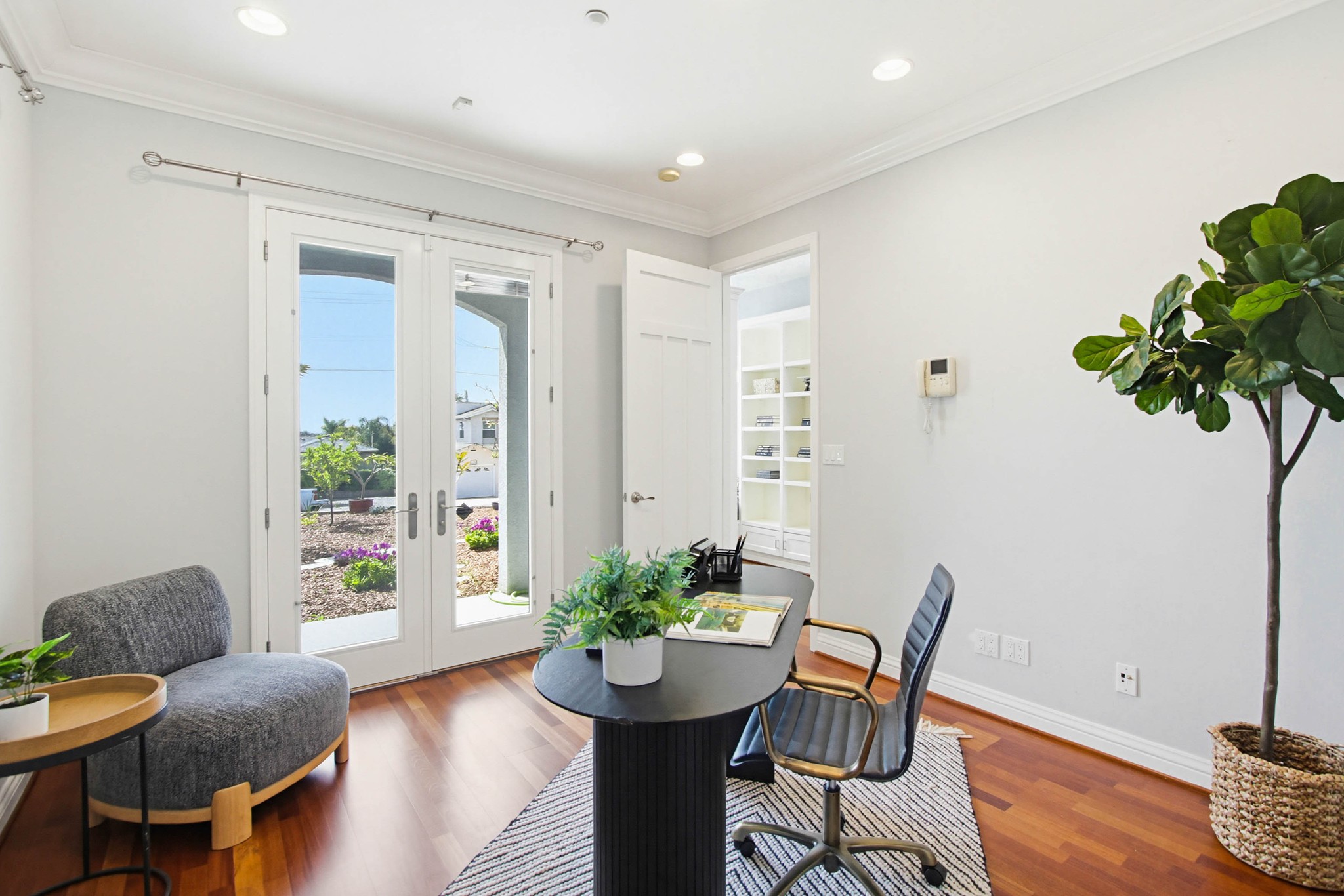 Virtual tour photo 33 of 164 for 2025 Frankfort St