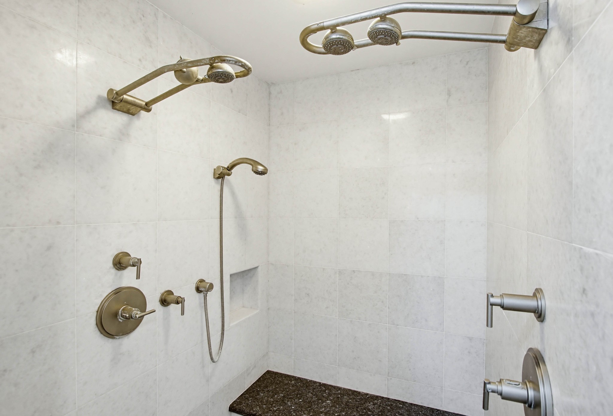 Virtual tour photo 63 of 164 for 2025 Frankfort St