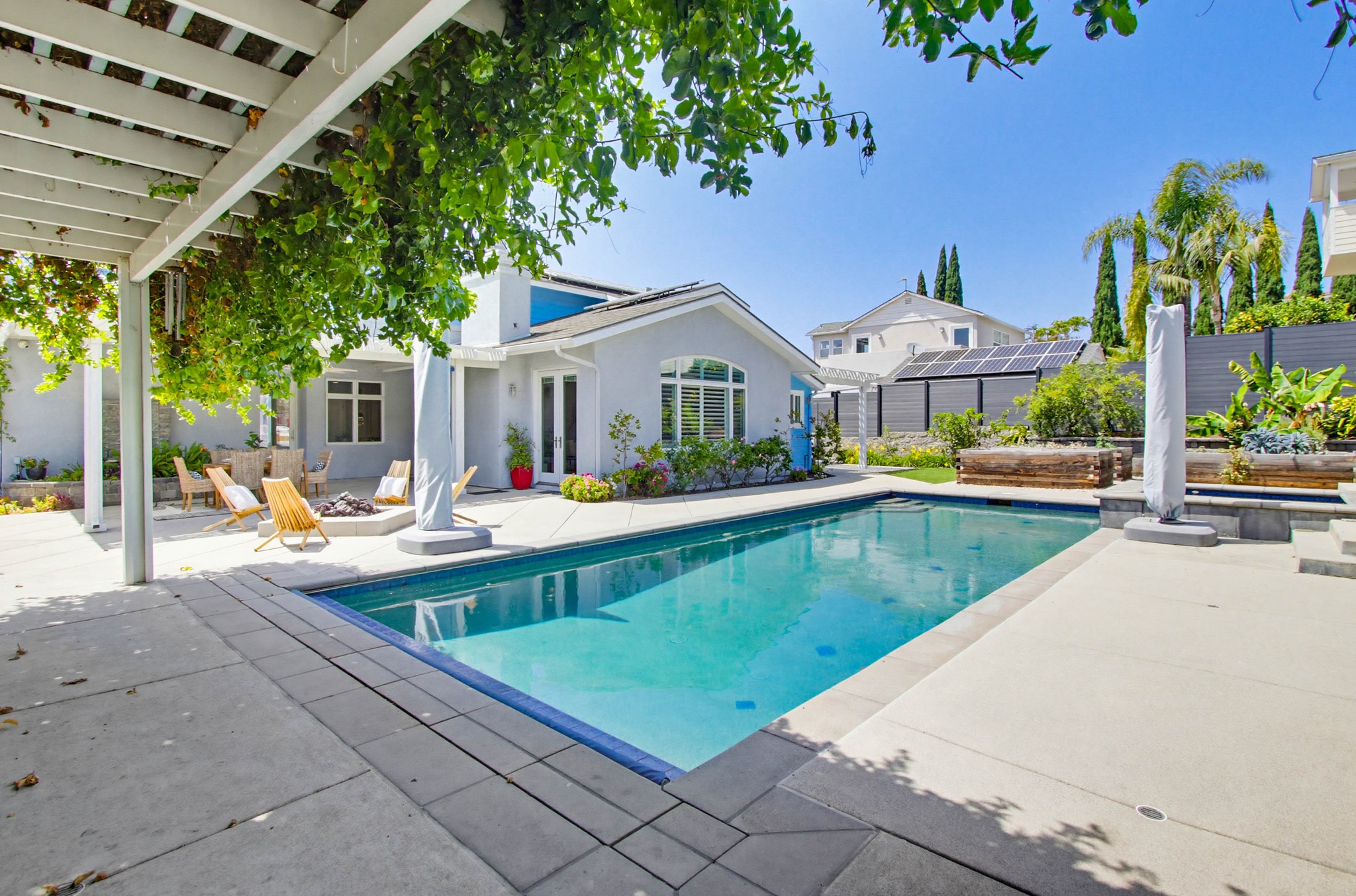 Virtual tour photo 94 of 164 for 2025 Frankfort St