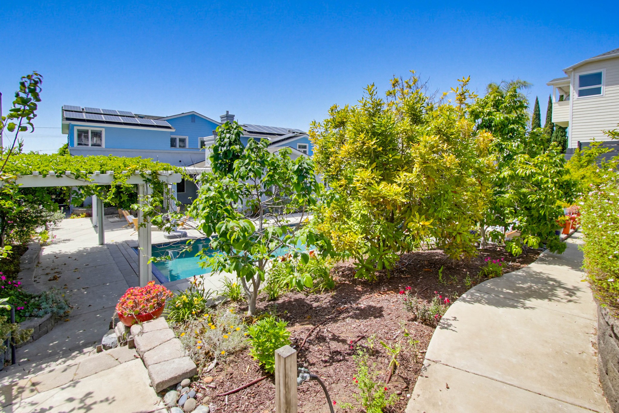 Virtual tour photo 112 of 164 for 2025 Frankfort St