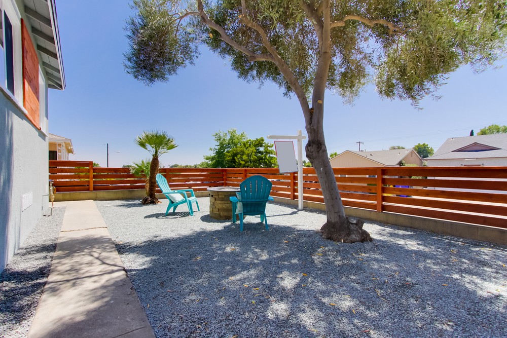 Virtual tour photo 7 of 48 for 2027 Rexford Dr