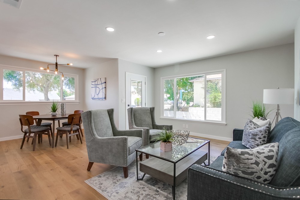 Virtual tour photo 12 of 48 for 2027 Rexford Dr