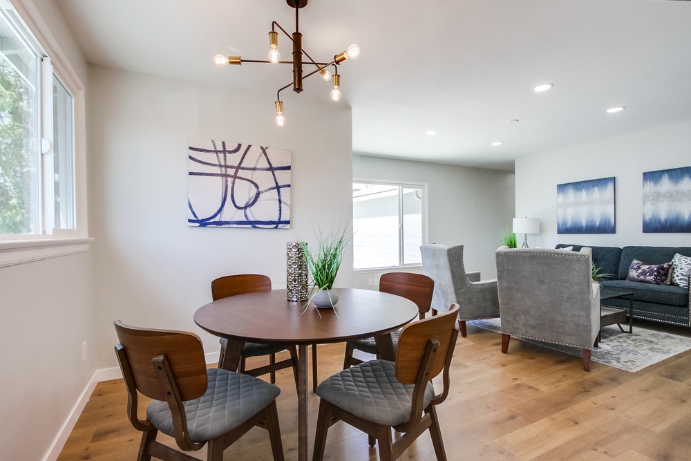 Virtual tour photo 19 of 48 for 2027 Rexford Dr