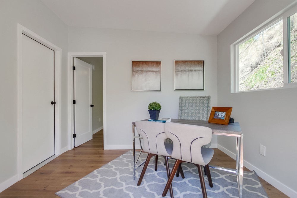 Virtual tour photo 27 of 48 for 2027 Rexford Dr