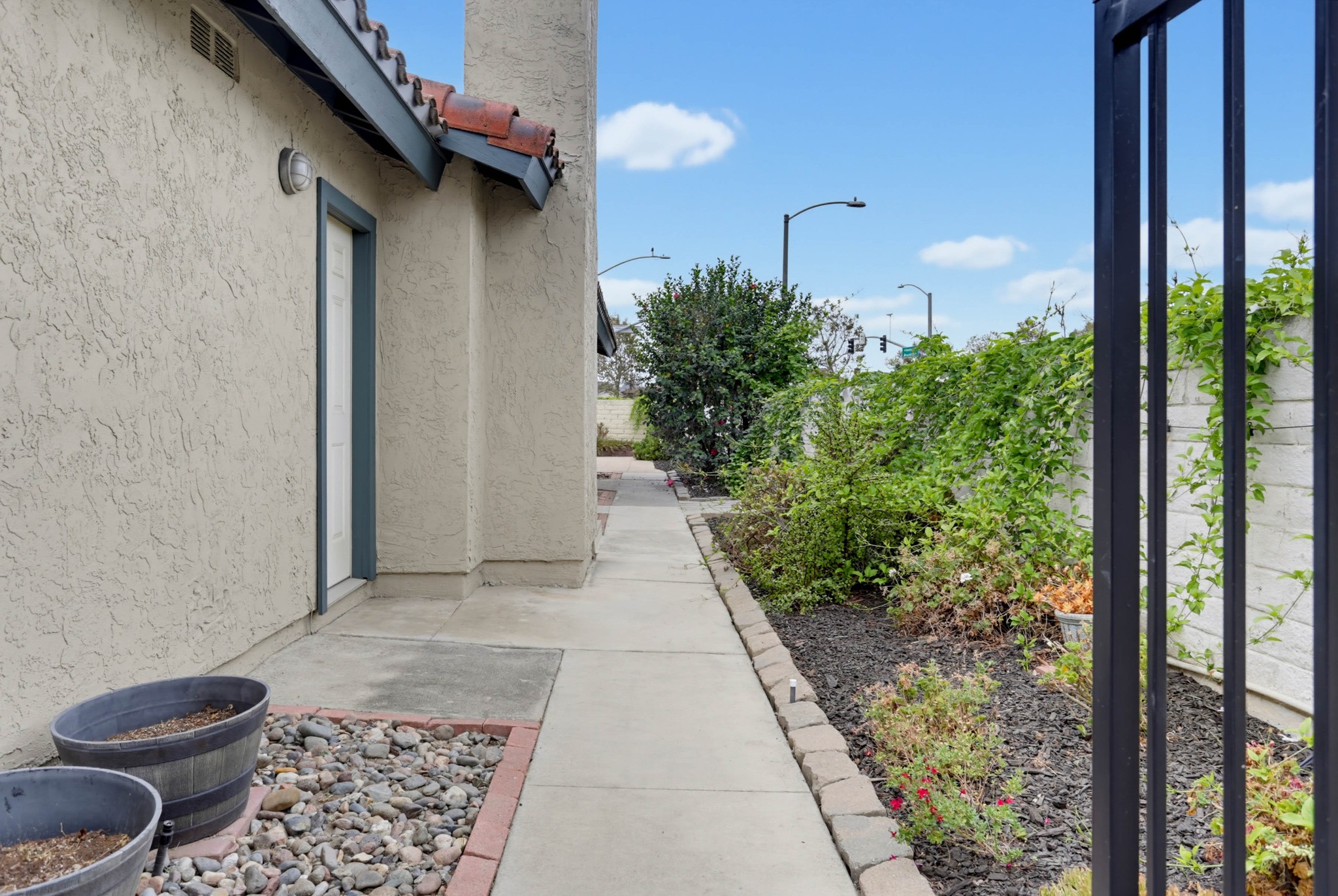 Virtual tour photo 6 of 36 for 203 Carissa Dr