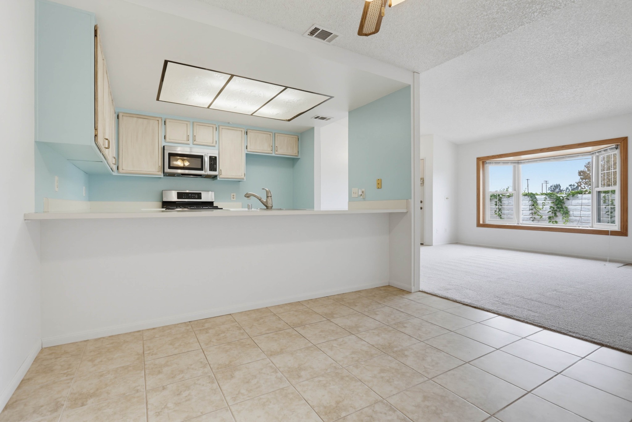 Virtual tour photo 14 of 36 for 203 Carissa Dr