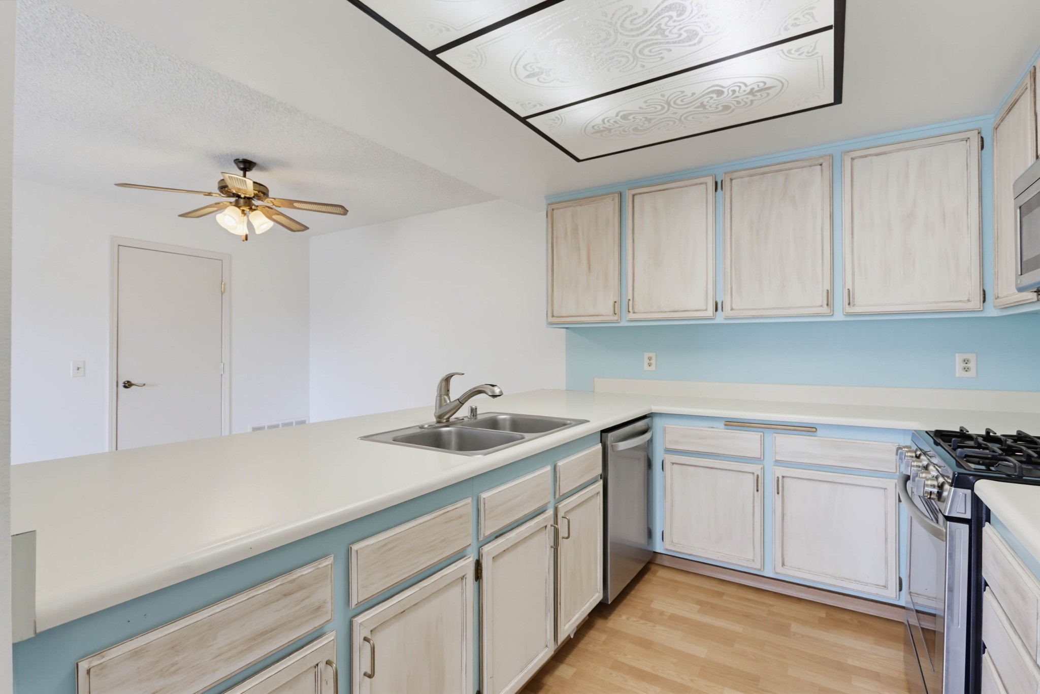 Virtual tour photo 16 of 36 for 203 Carissa Dr