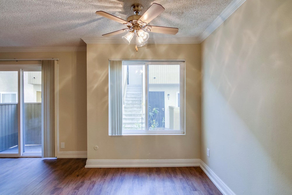 Virtual tour photo 11 of 29 for 2030 Cypress Ave #13
