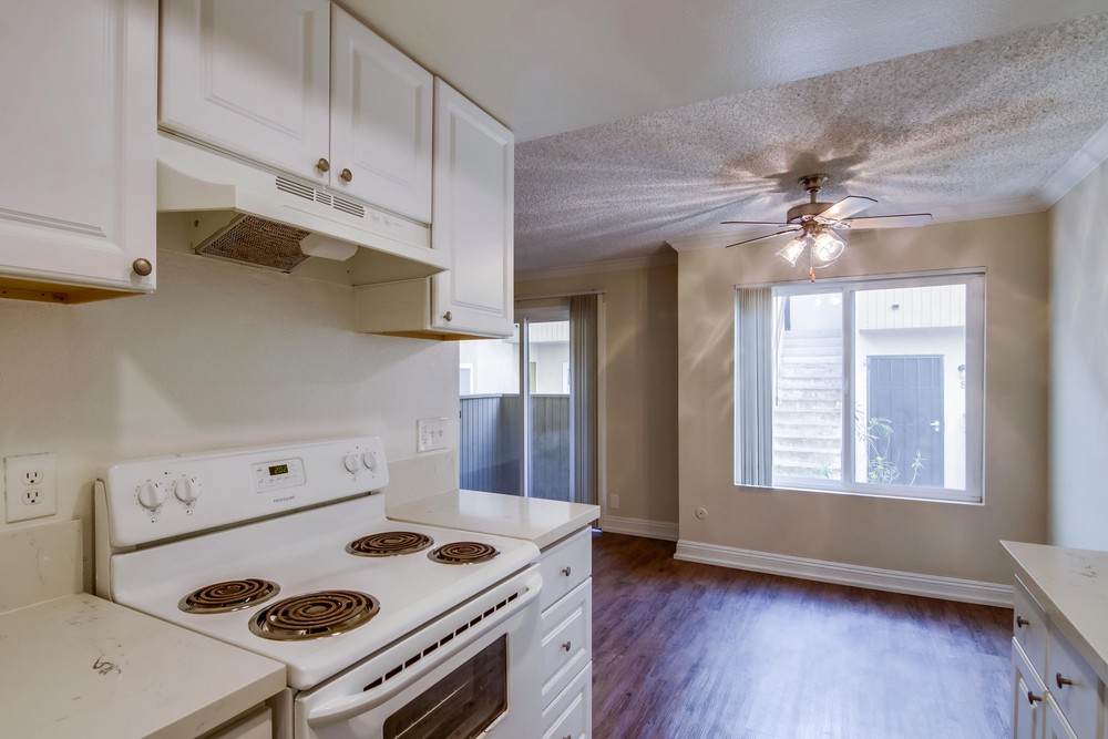 Virtual tour photo 19 of 29 for 2030 Cypress Ave #13