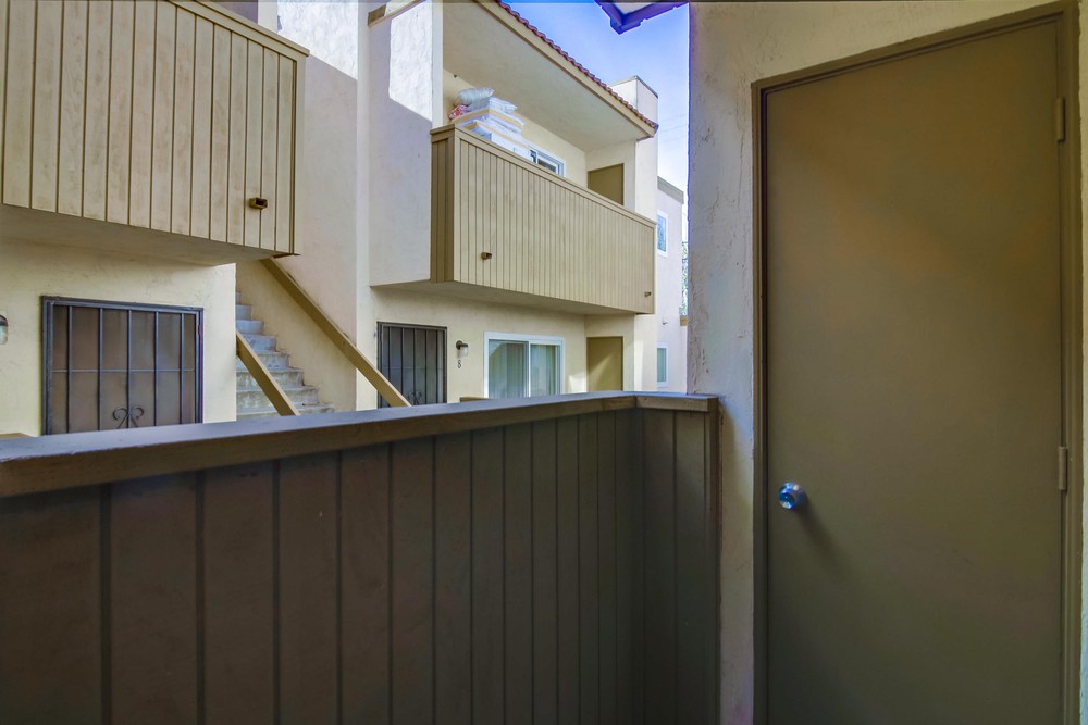 Virtual tour photo 20 of 29 for 2030 Cypress Ave #13