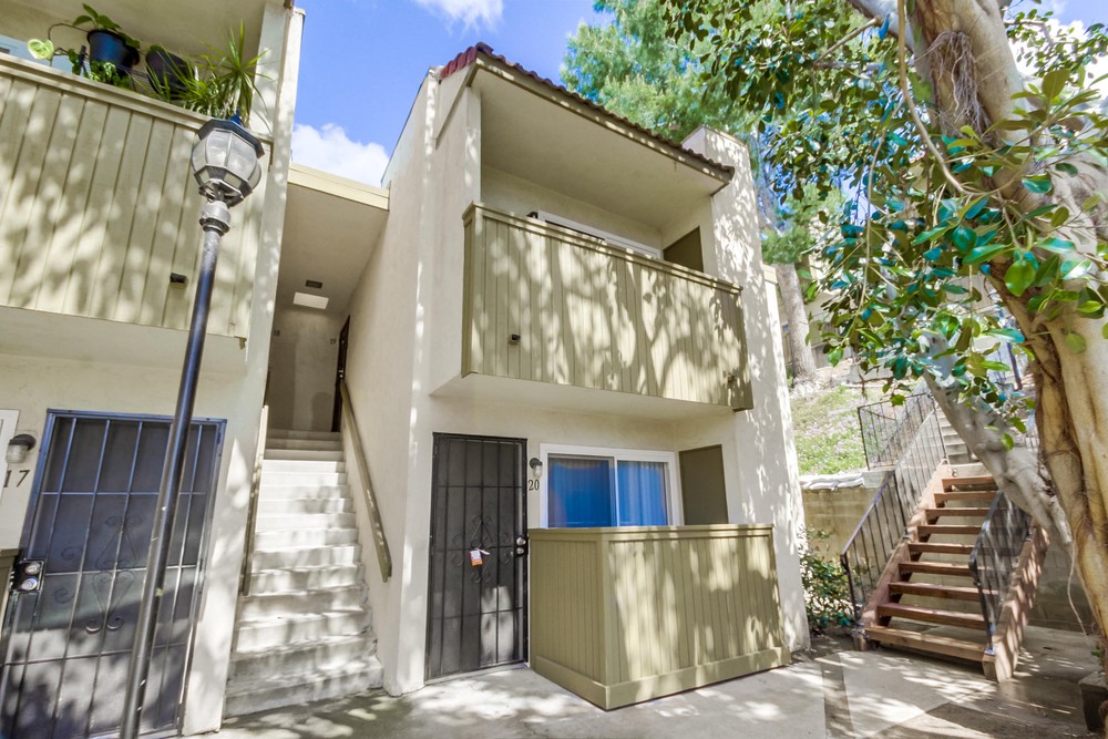 Virtual tour photo 5 of 26 for 2030 Cypress Ave #20