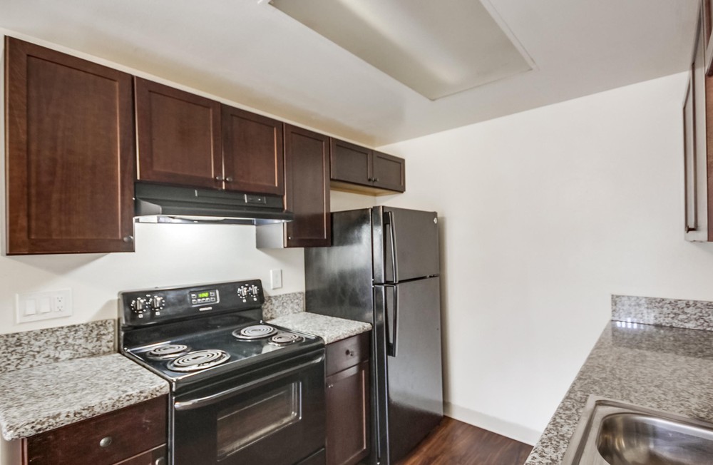 Virtual tour photo 16 of 26 for 2030 Cypress Ave #20