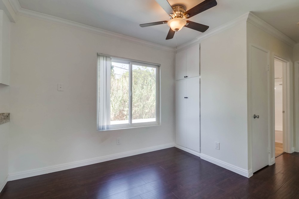 Virtual tour photo 9 of 31 for 2030 Cypress Ave #3