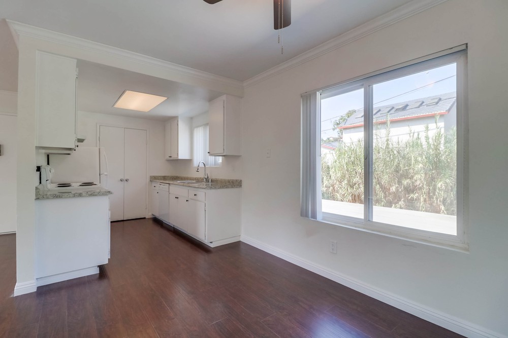 Virtual tour photo 10 of 31 for 2030 Cypress Ave #3
