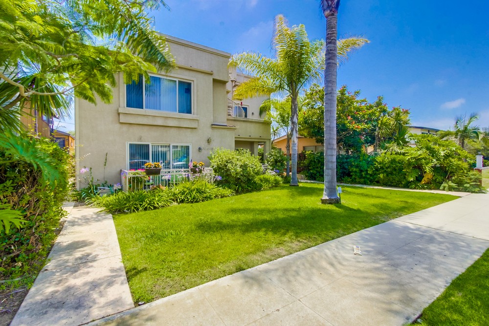 Virtual tour photo 1 of 40 for 2031 Felspar St