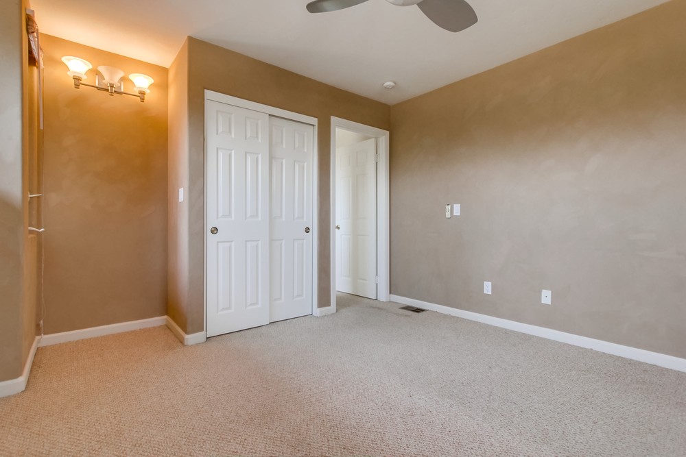 Virtual tour photo 24 of 40 for 2031 Felspar St