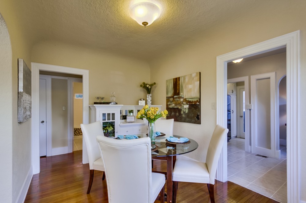 Virtual tour photo 8 of 29 for 2031 Meade Avenue