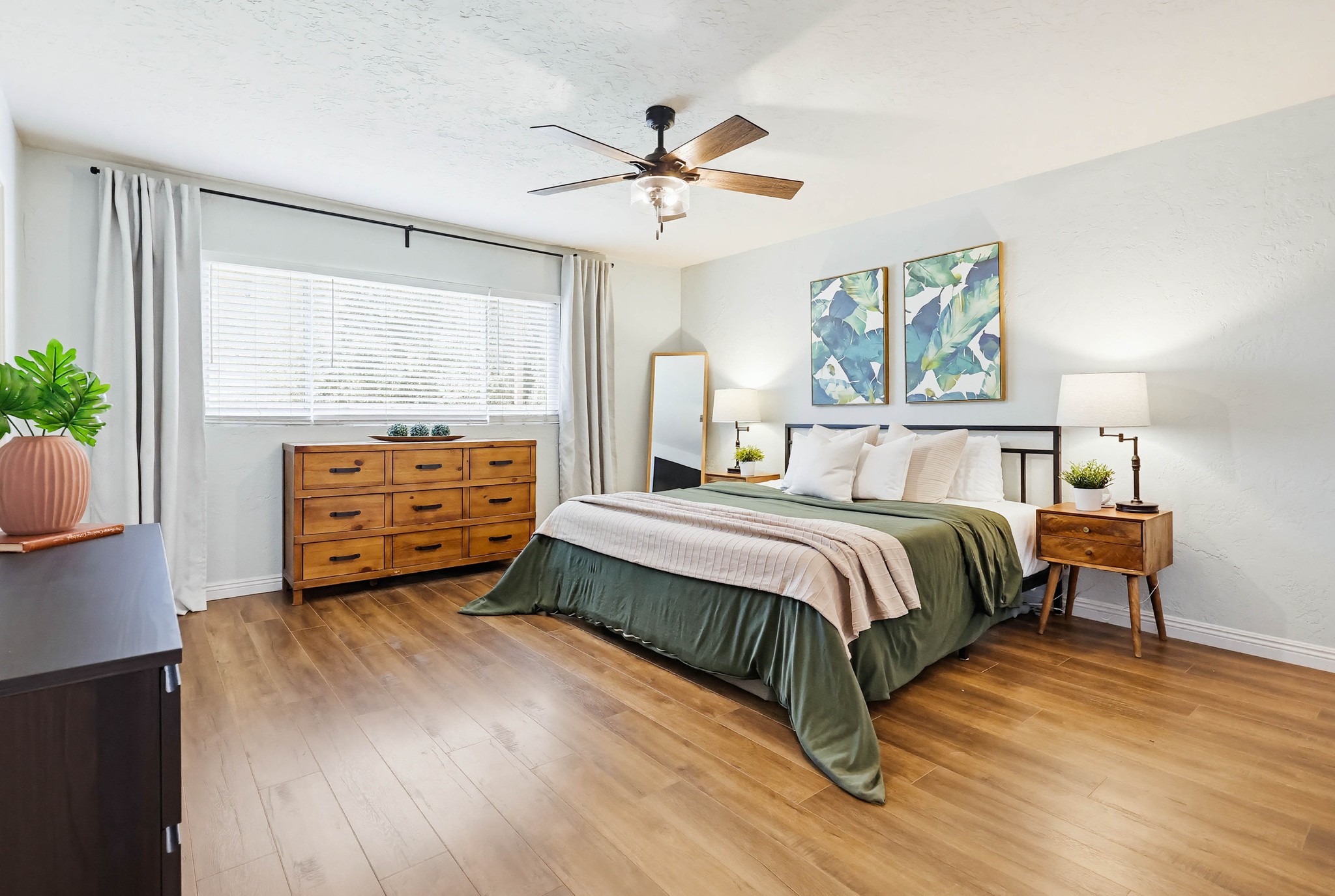 Virtual tour photo 35 of 65 for 2034 Braidwood St