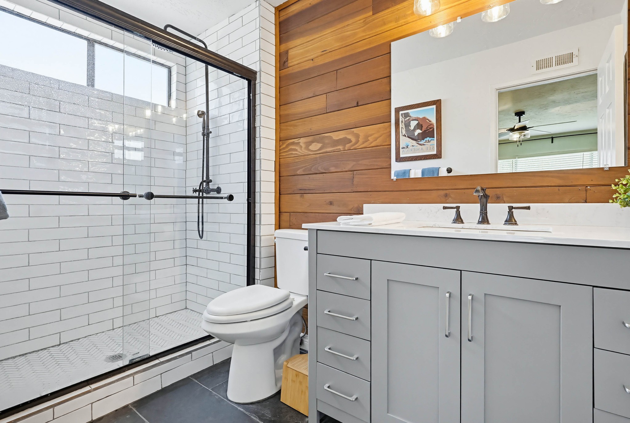 Virtual tour photo 39 of 65 for 2034 Braidwood St