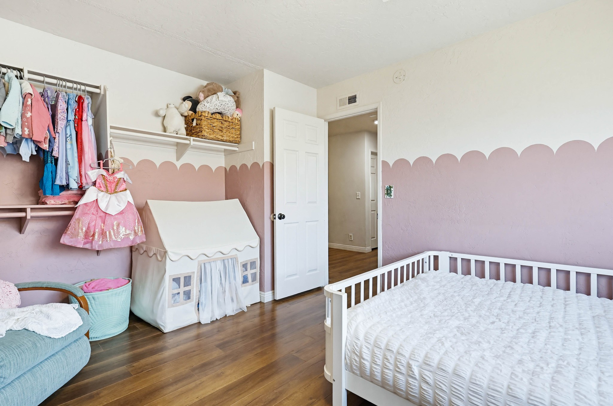 Virtual tour photo 45 of 65 for 2034 Braidwood St
