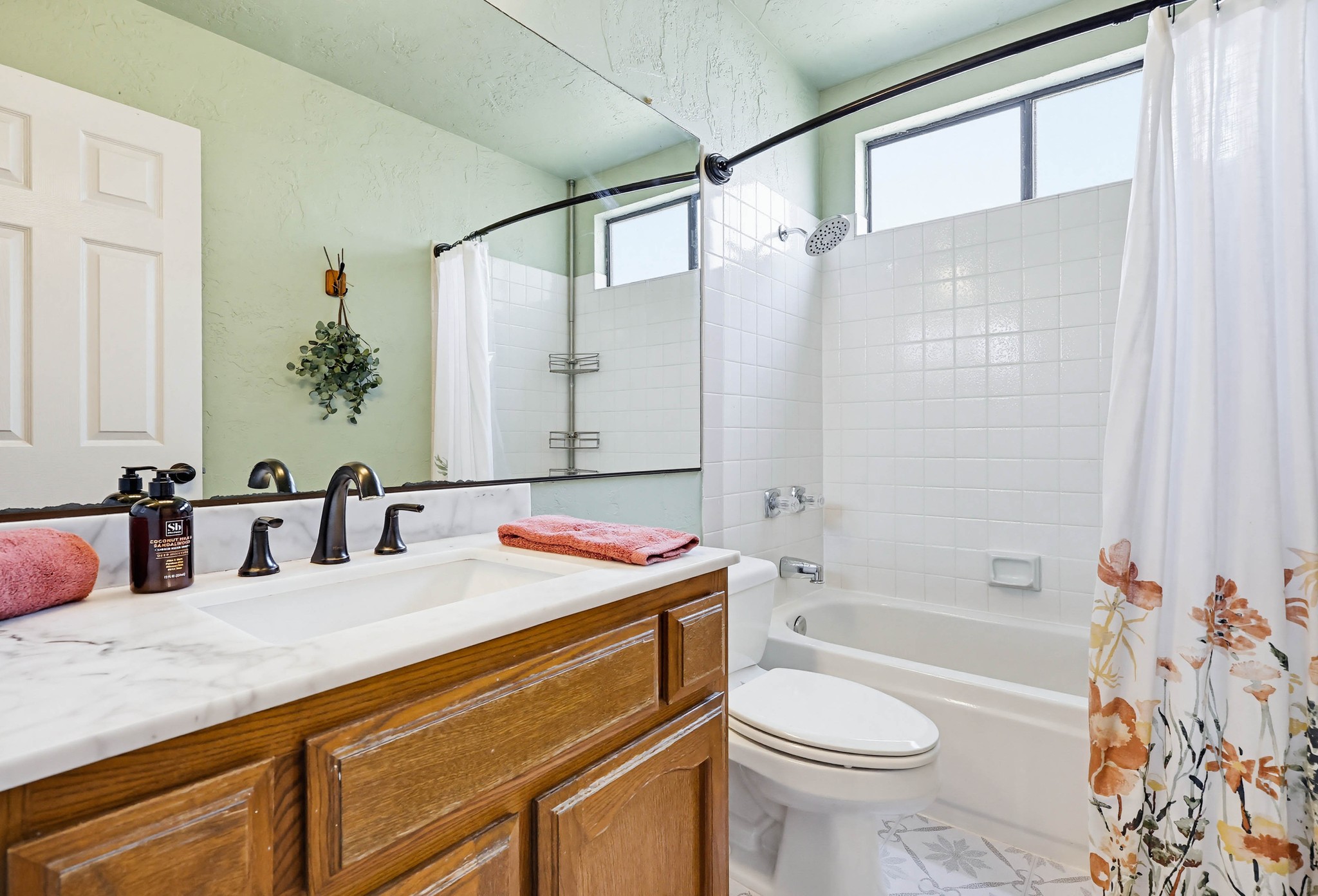 Virtual tour photo 46 of 65 for 2034 Braidwood St