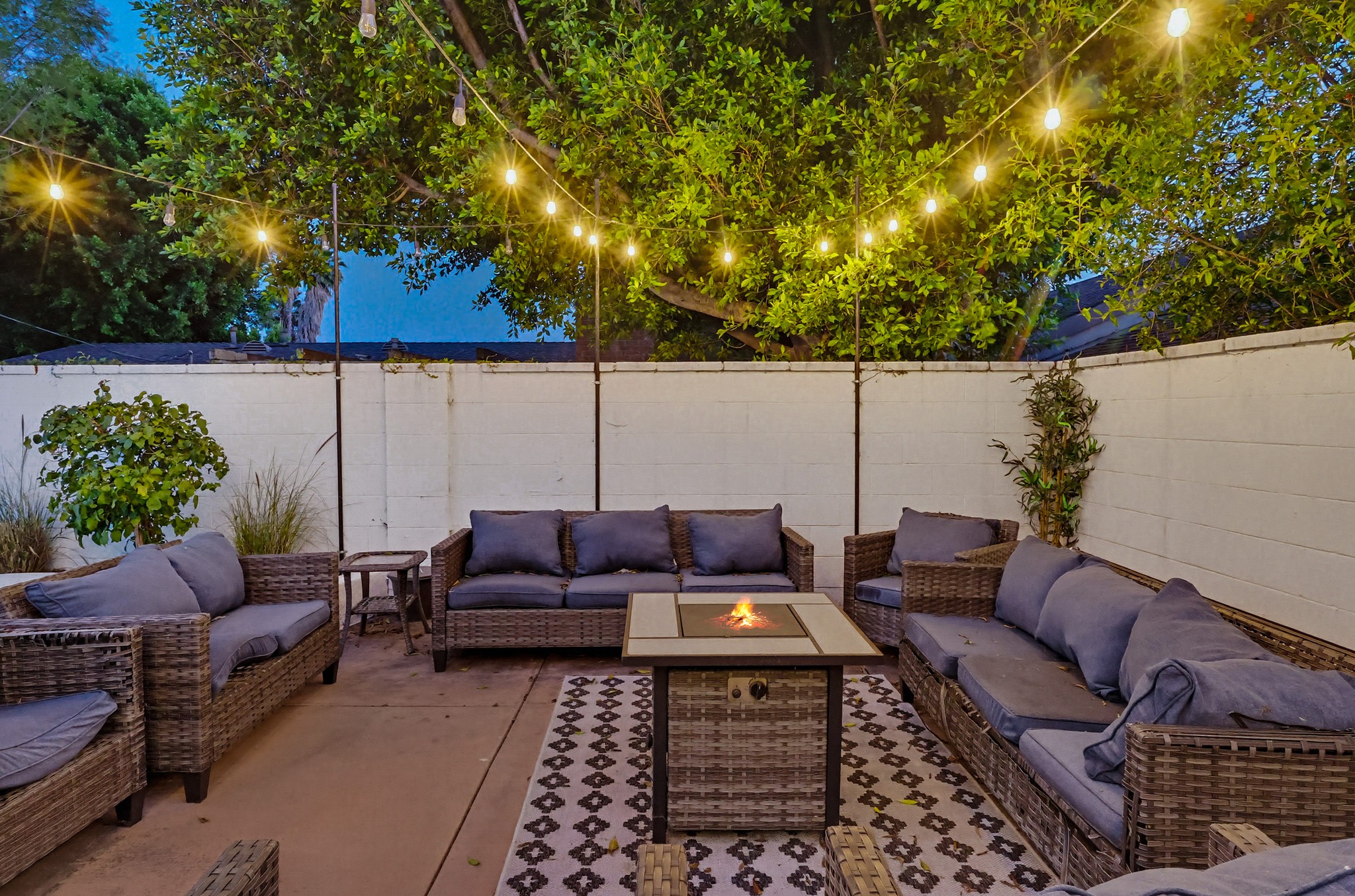 Virtual tour photo 23 of 138 for 20358 Bryant St