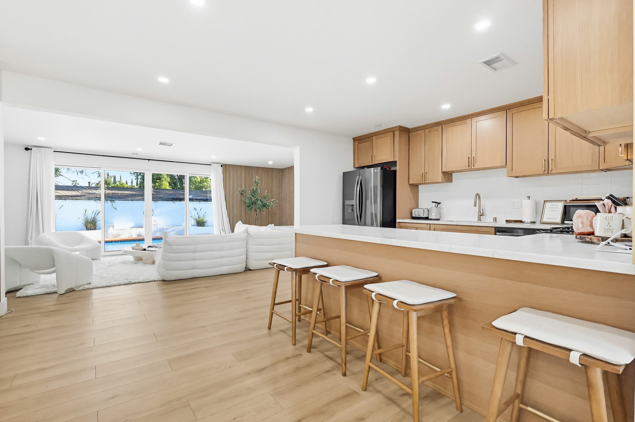 Virtual tour photo 45 of 138 for 20358 Bryant St