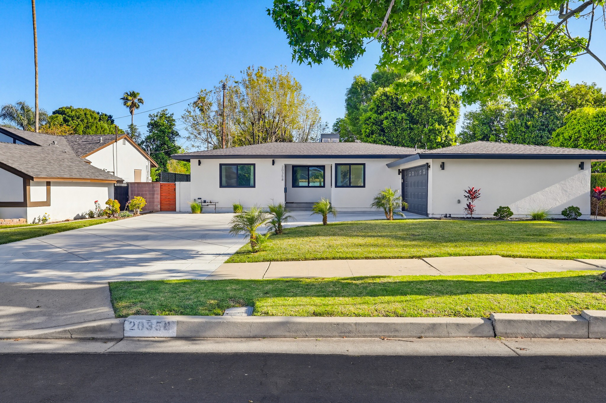 Virtual tour photo 112 of 138 for 20358 Bryant St