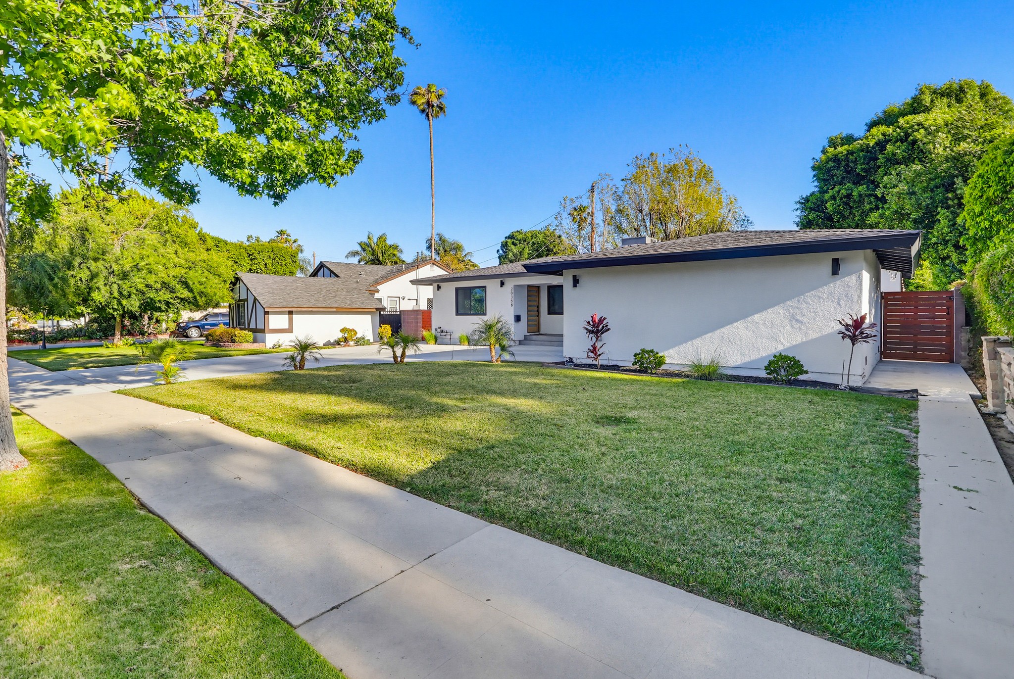 Virtual tour photo 113 of 138 for 20358 Bryant St