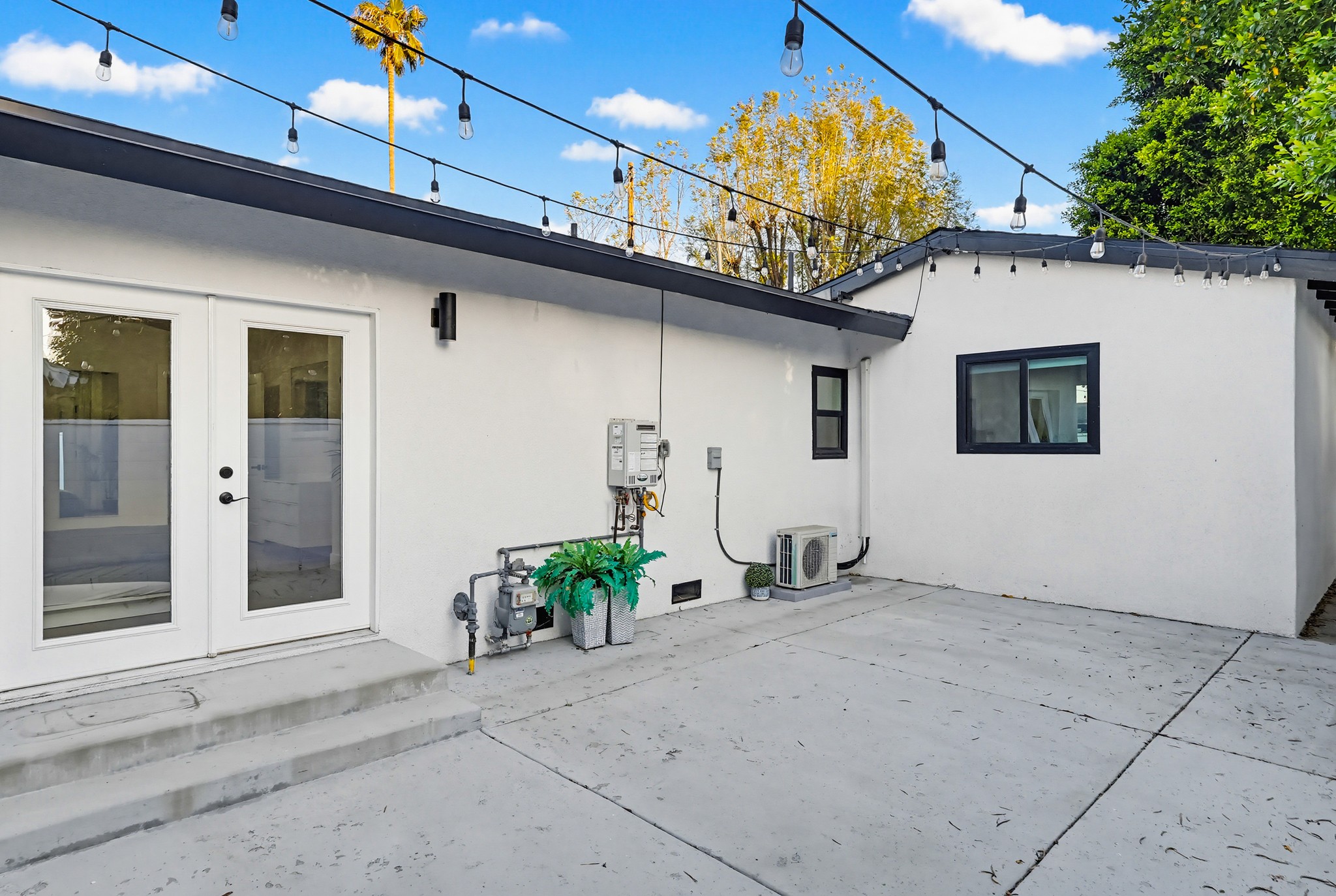 Virtual tour photo 122 of 138 for 20358 Bryant St