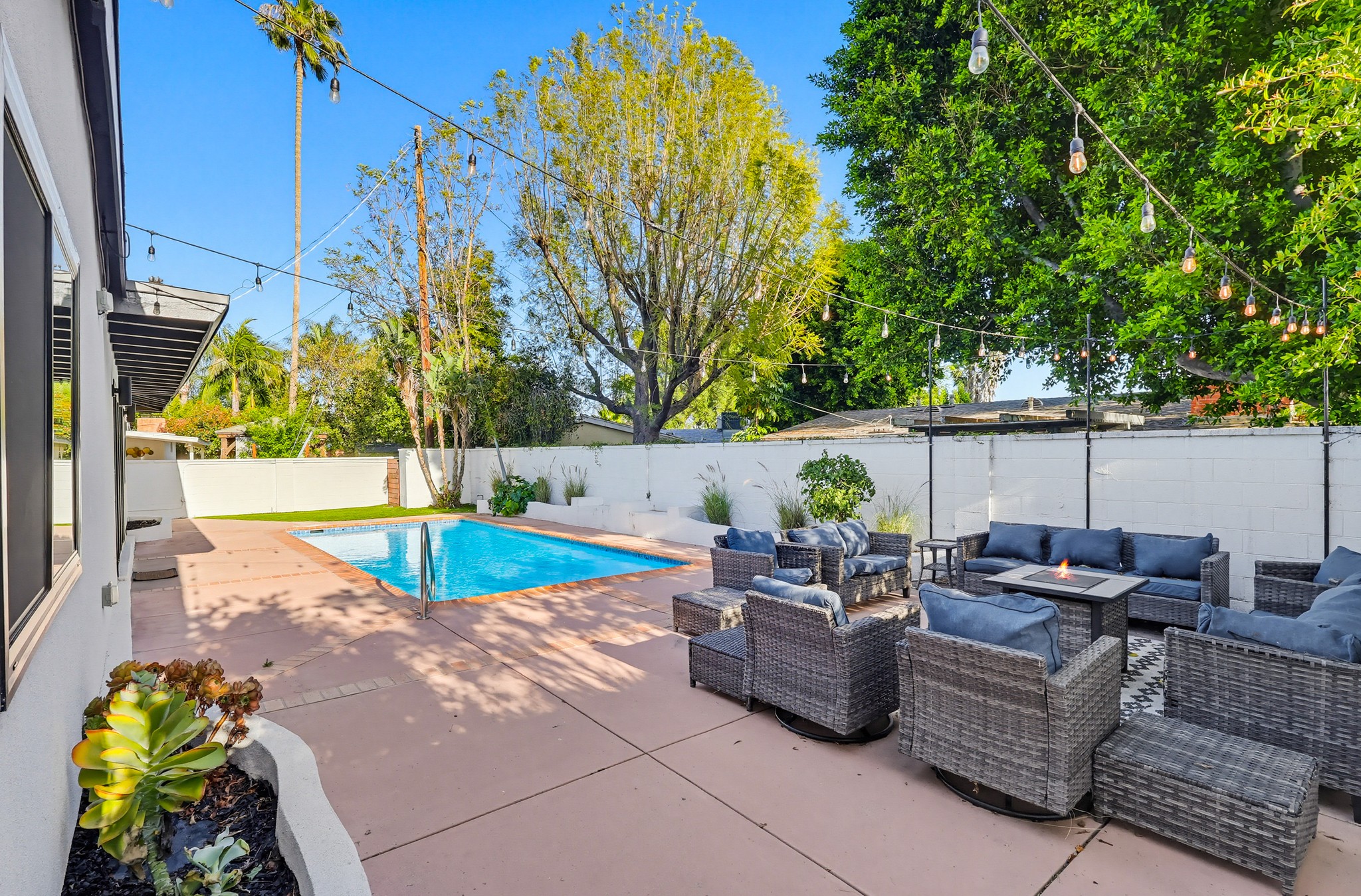 Virtual tour photo 127 of 138 for 20358 Bryant St