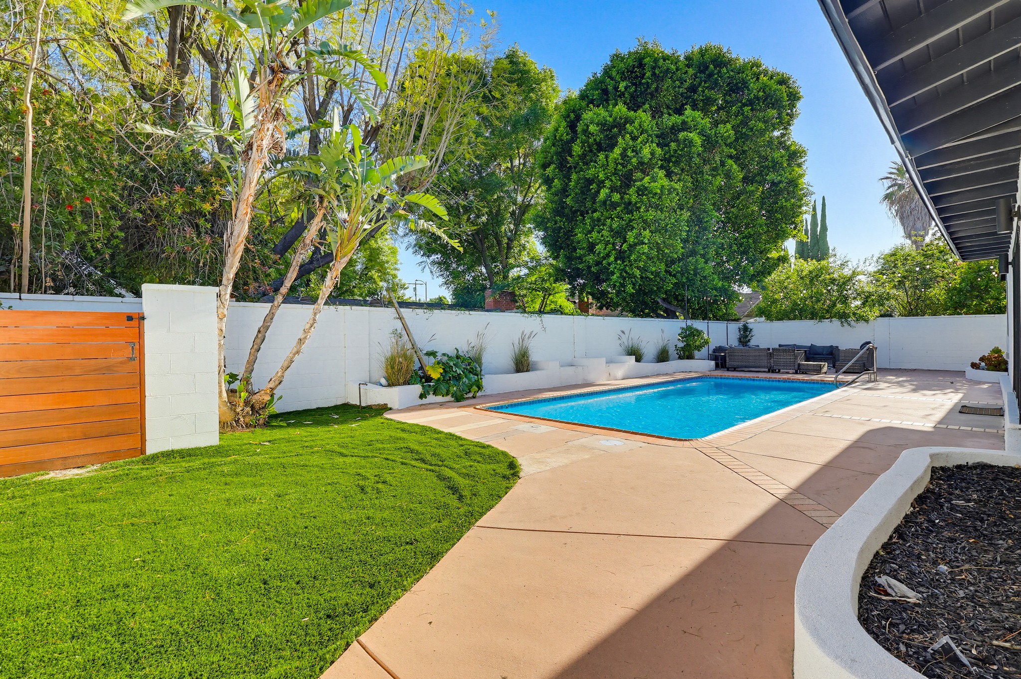 Virtual tour photo 136 of 138 for 20358 Bryant St