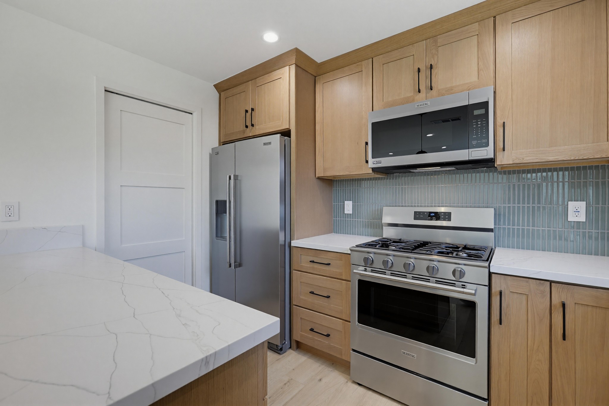 Virtual tour photo 14 of 29 for 2036 Pomona Ave C