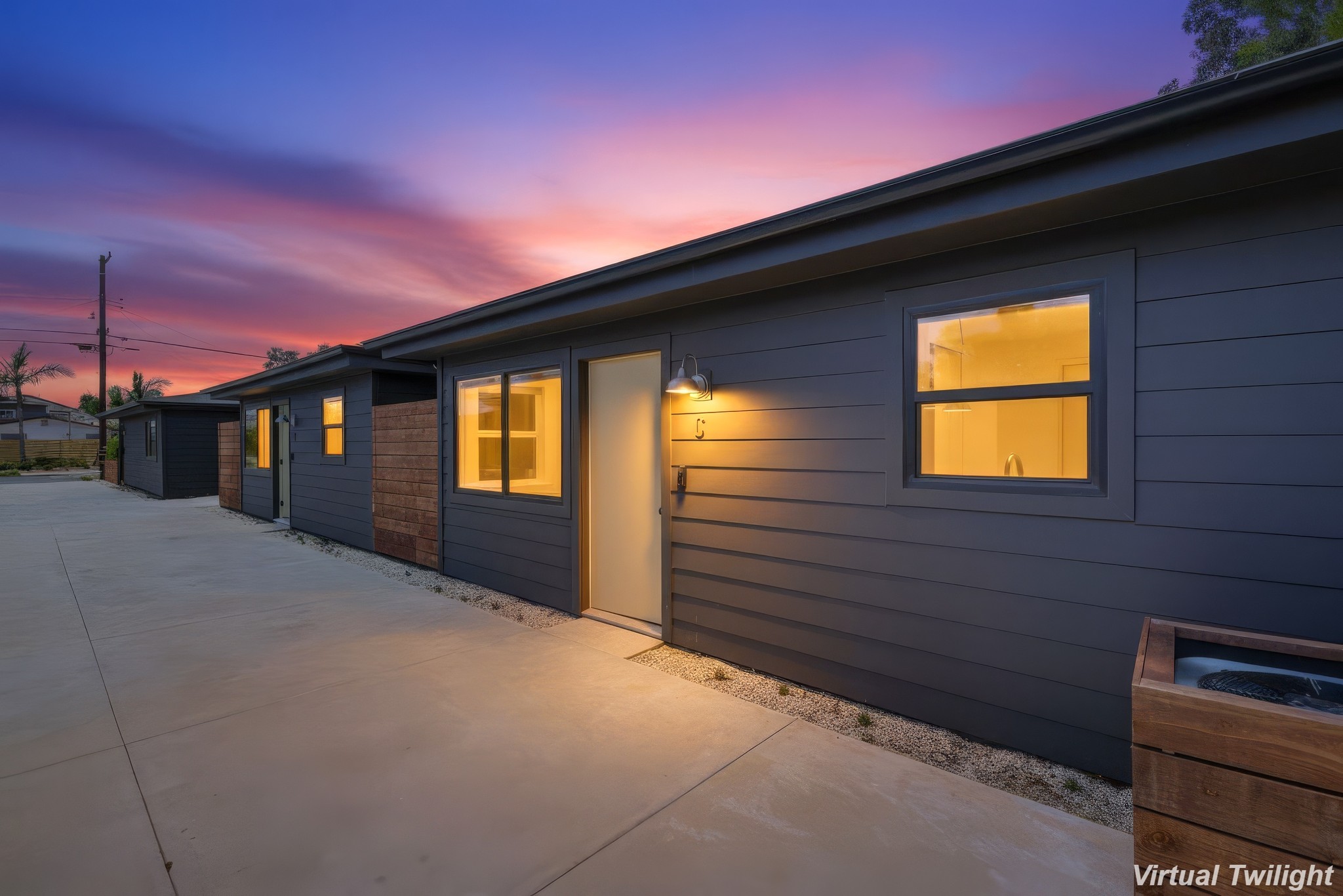 Virtual tour photo 30 of 29 for 2036 Pomona Ave C