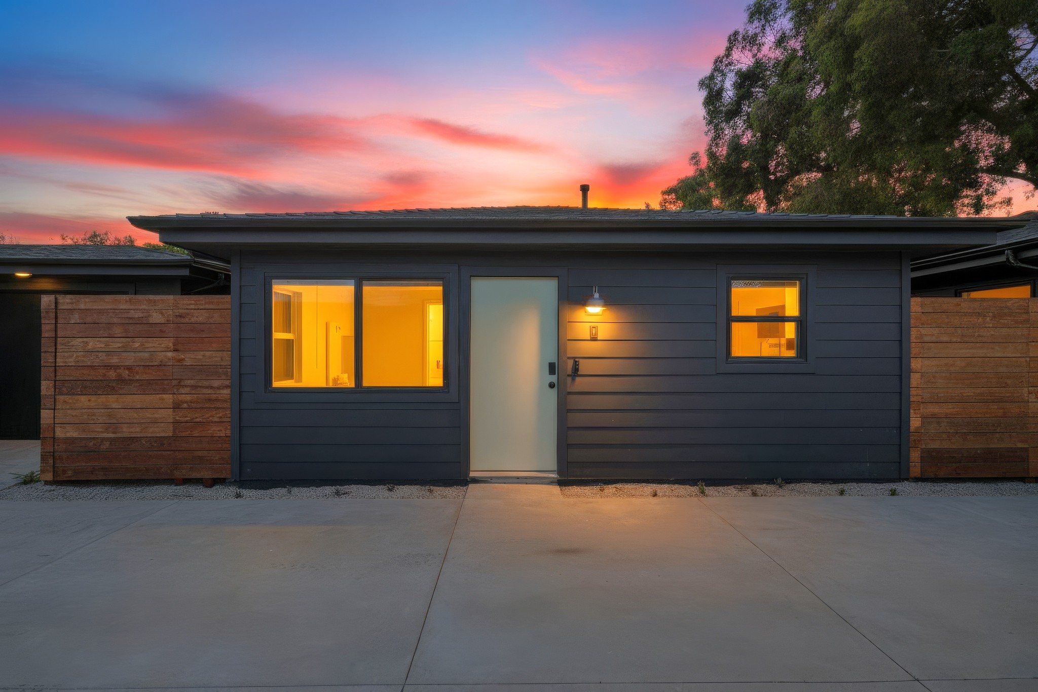 Virtual tour photo 29 of 29 for 2036 Pomona Ave D