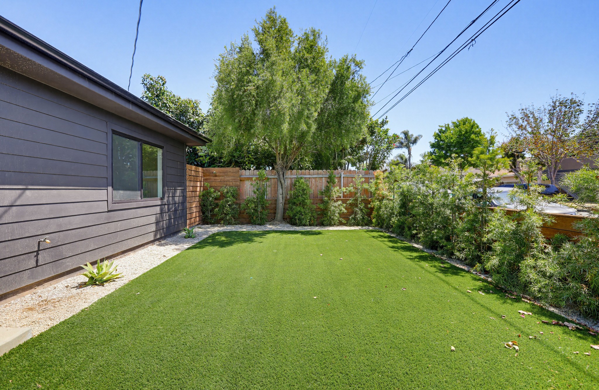 Virtual tour photo 9 of 41 for 2036 Pomona Ave Unit A