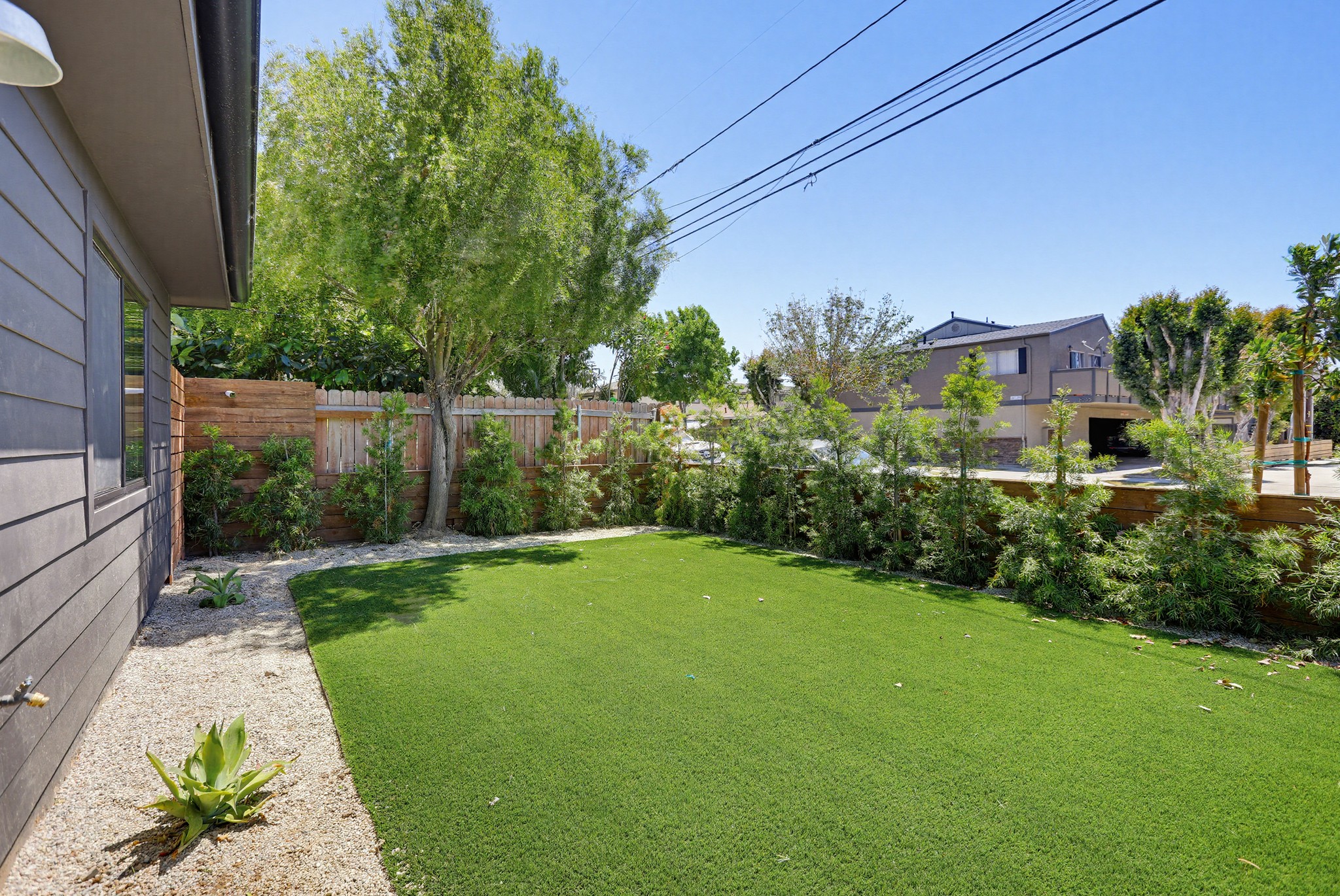 Virtual tour photo 10 of 41 for 2036 Pomona Ave Unit A