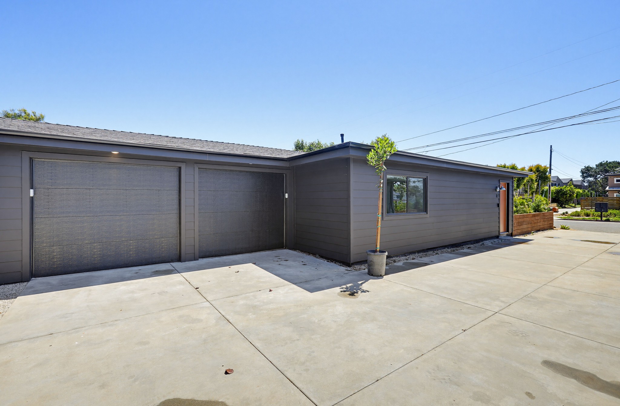 Virtual tour photo 14 of 41 for 2036 Pomona Ave Unit A