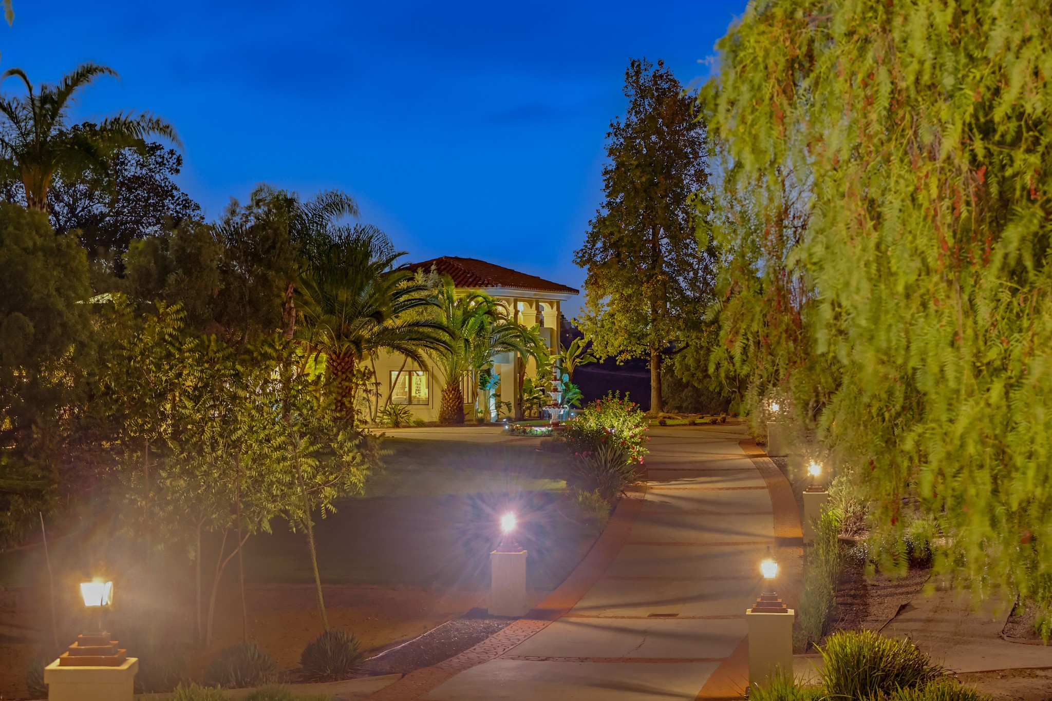 Virtual tour photo 3 of 123 for 2037 Via Trueno