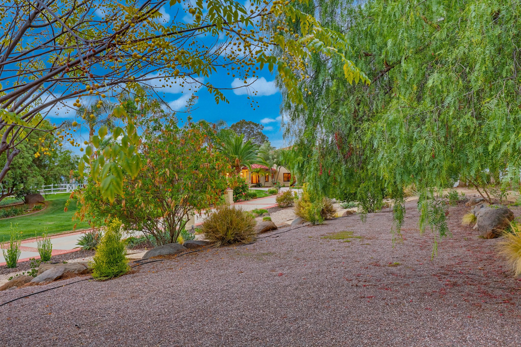 Virtual tour photo 14 of 123 for 2037 Via Trueno