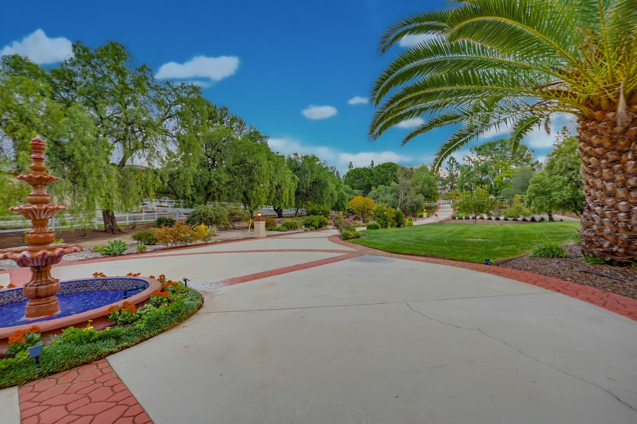 Virtual tour photo 20 of 123 for 2037 Via Trueno