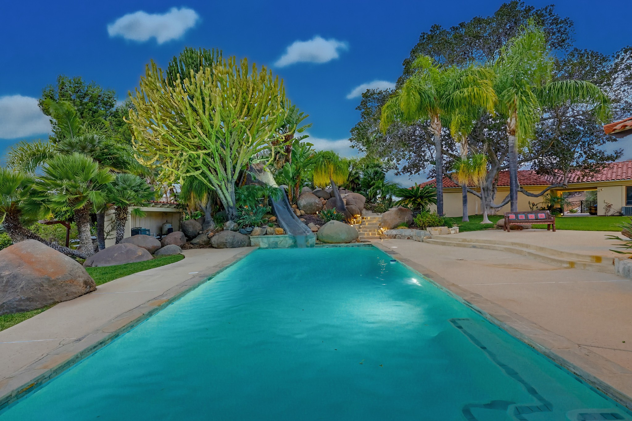 Virtual tour photo 33 of 123 for 2037 Via Trueno