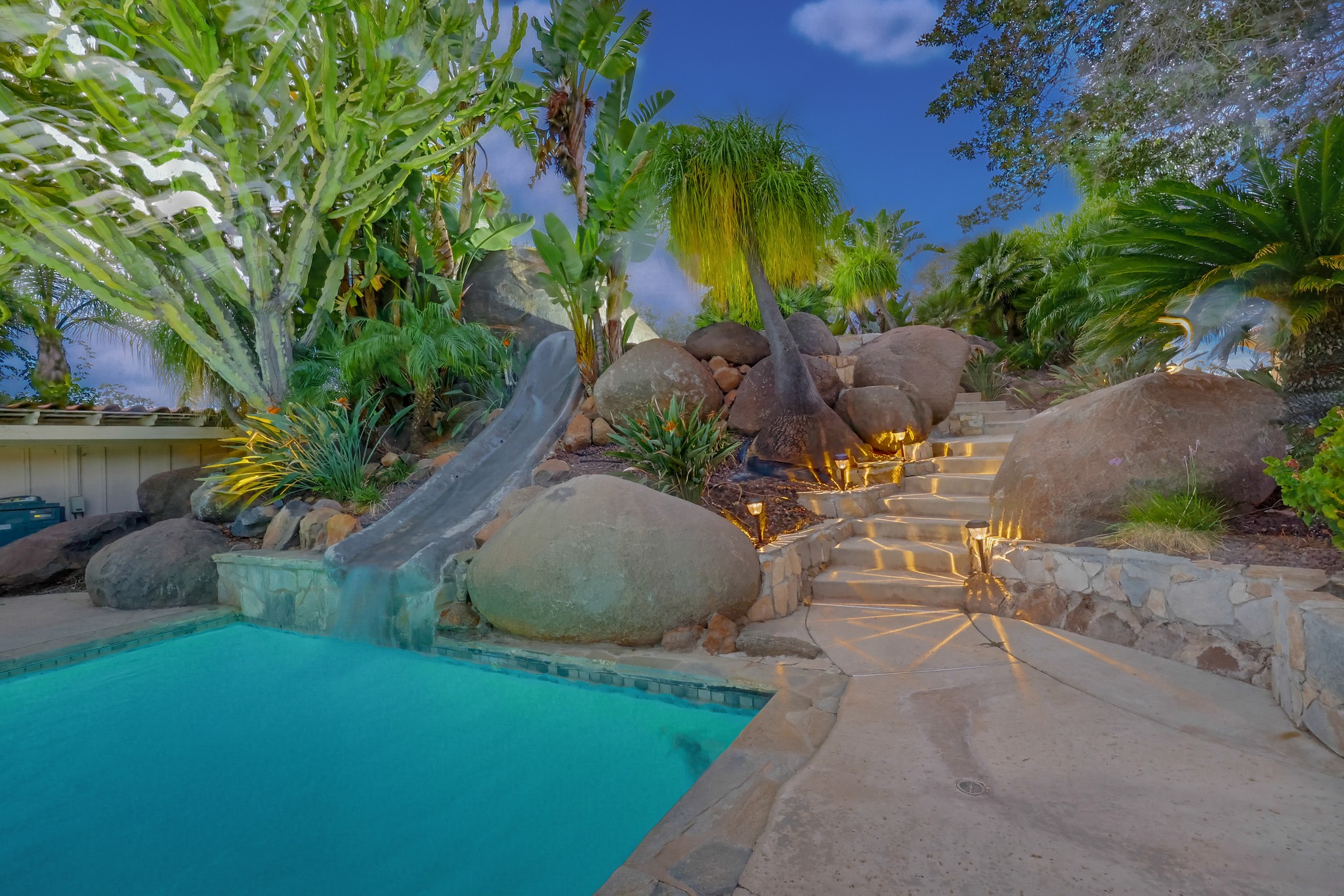 Virtual tour photo 36 of 123 for 2037 Via Trueno