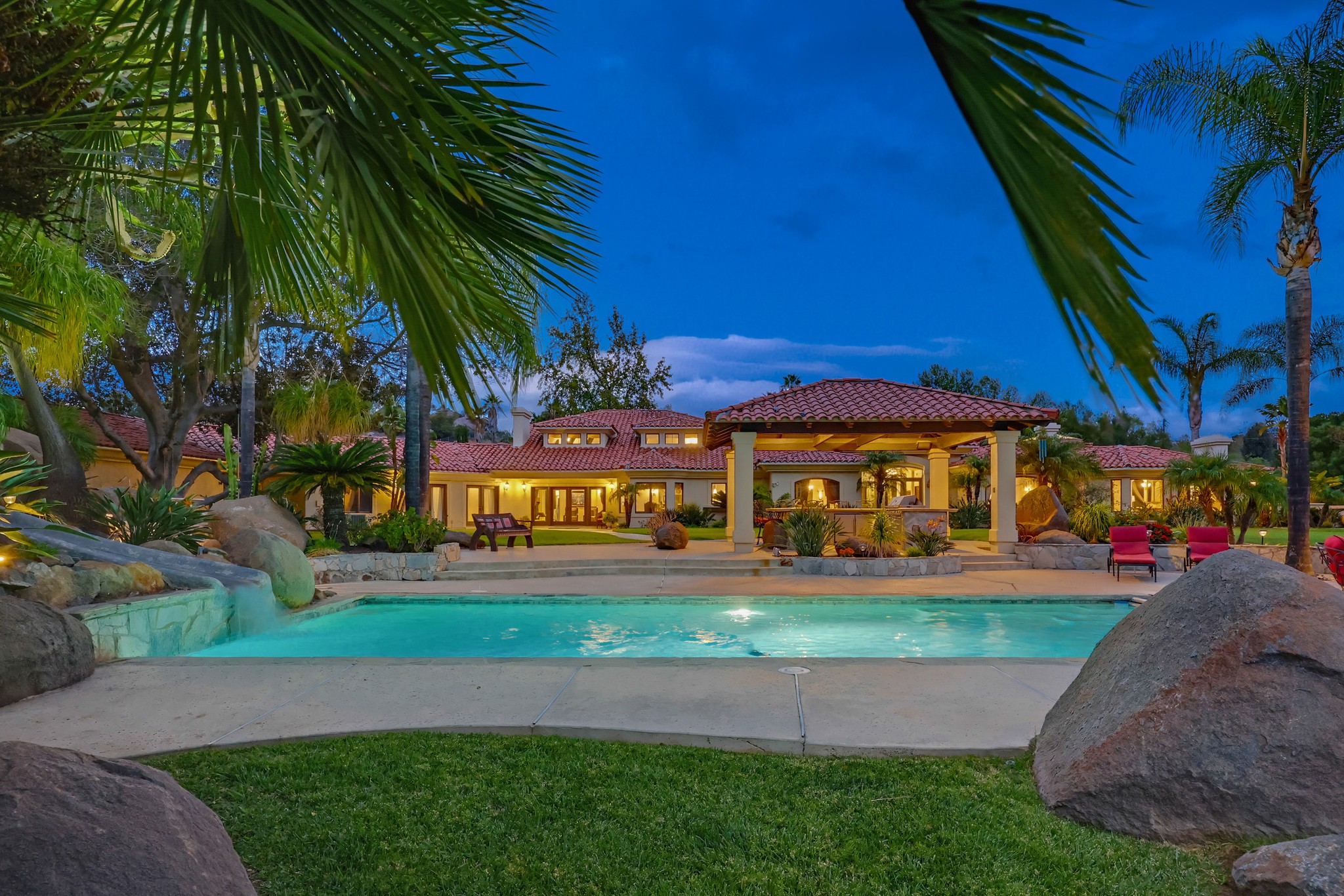 Virtual tour photo 43 of 123 for 2037 Via Trueno