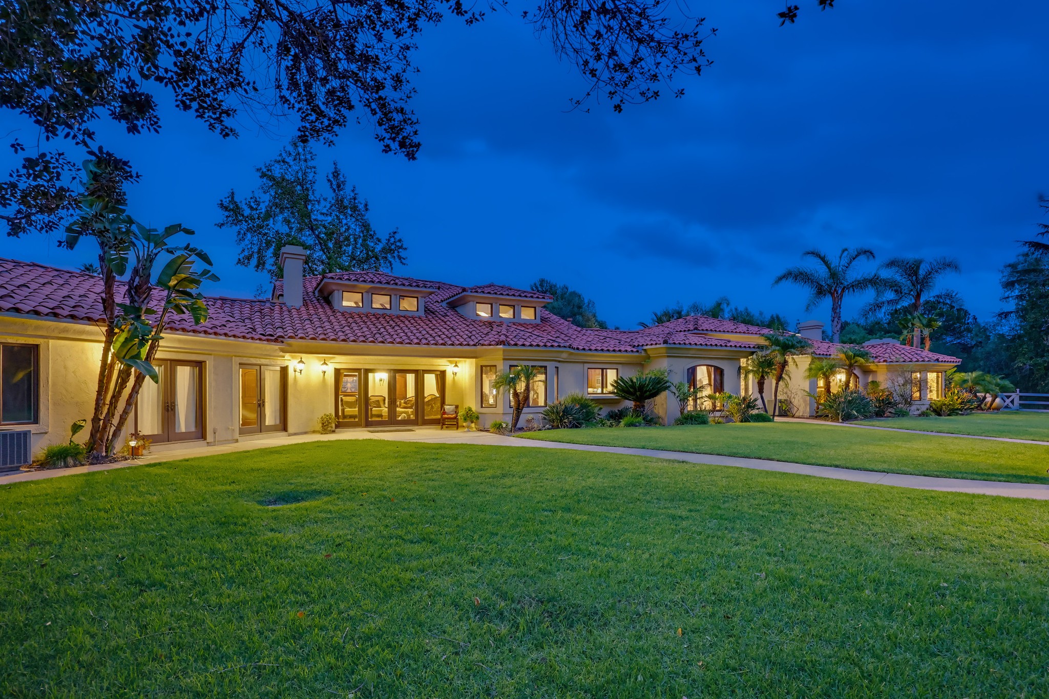 Virtual tour photo 46 of 123 for 2037 Via Trueno
