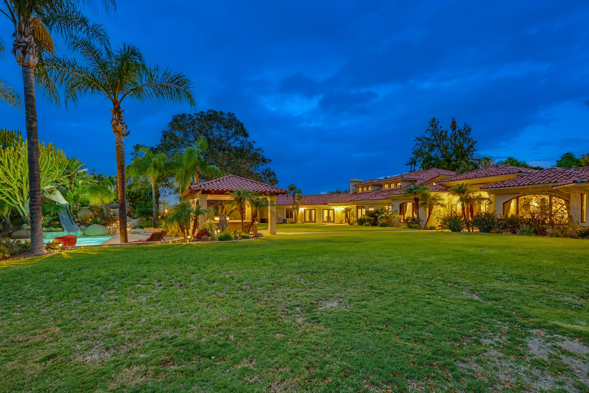 Virtual tour photo 50 of 123 for 2037 Via Trueno