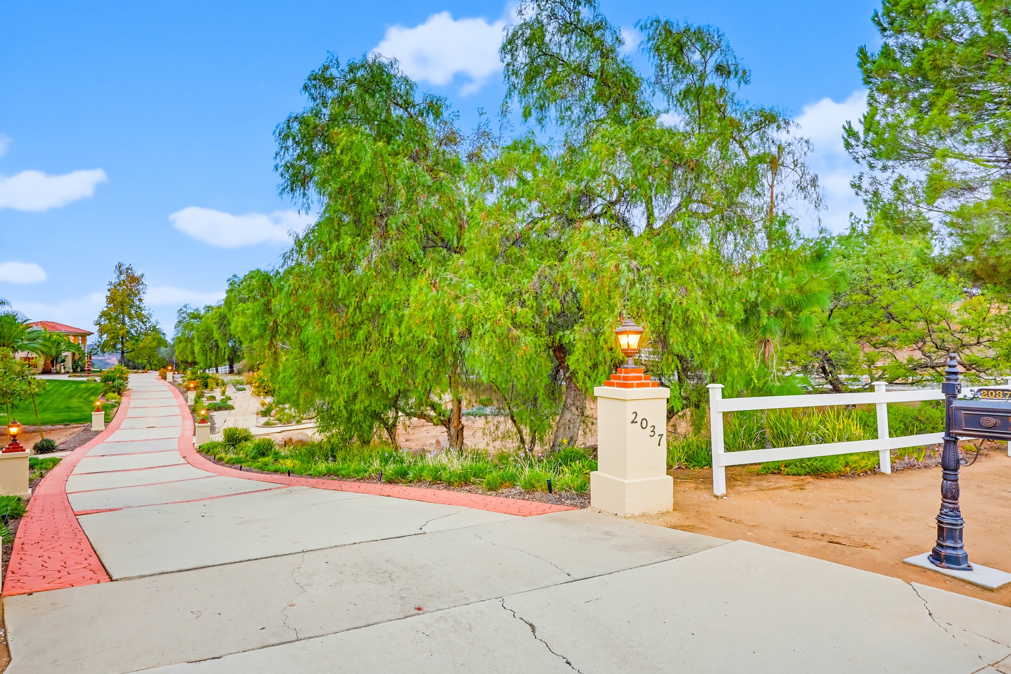 Virtual tour photo 58 of 123 for 2037 Via Trueno